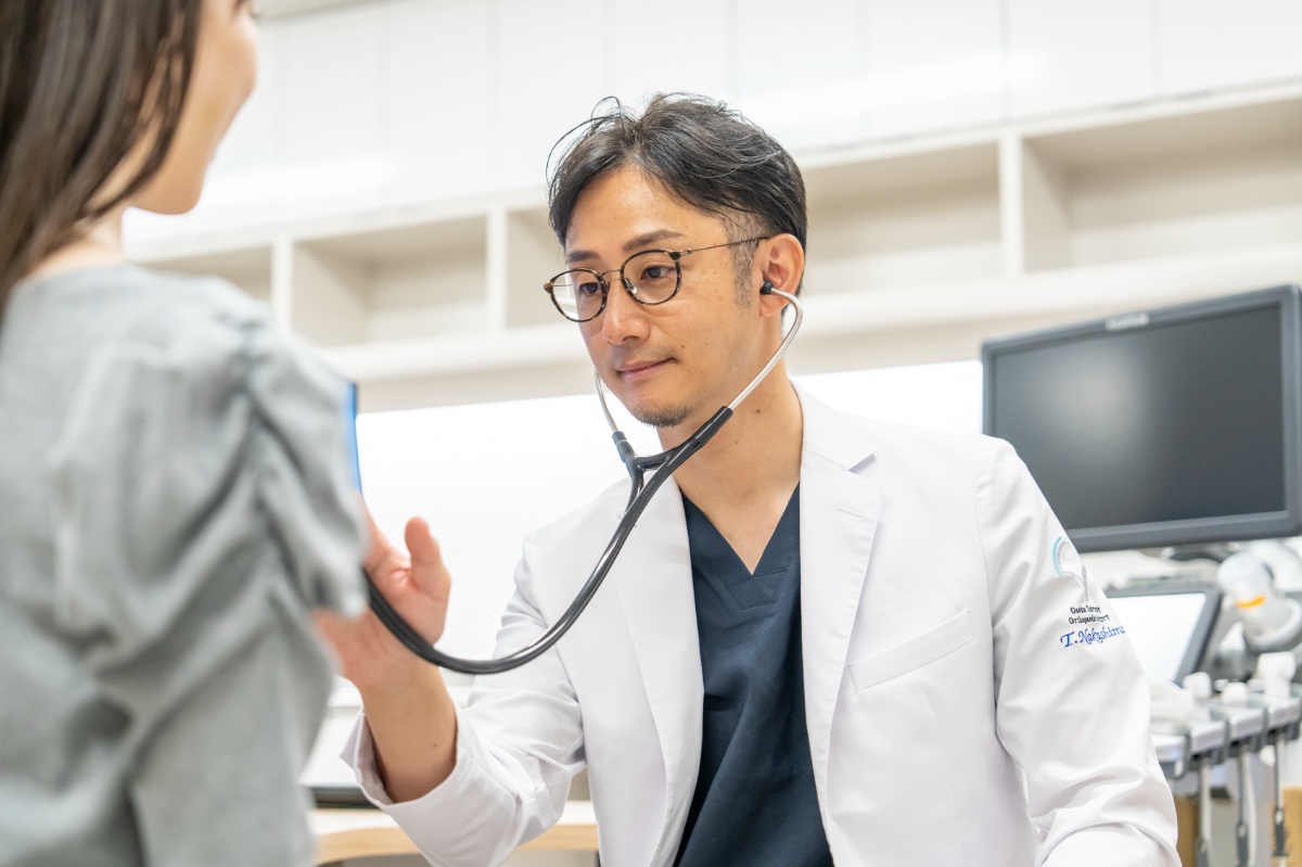 内科診療を行う院長│西宮市の内科・循環器・整形外科「なかしま内科循環器・整形外科クリニック」